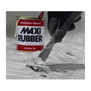 removedor pastoso maxxi rubber em uso